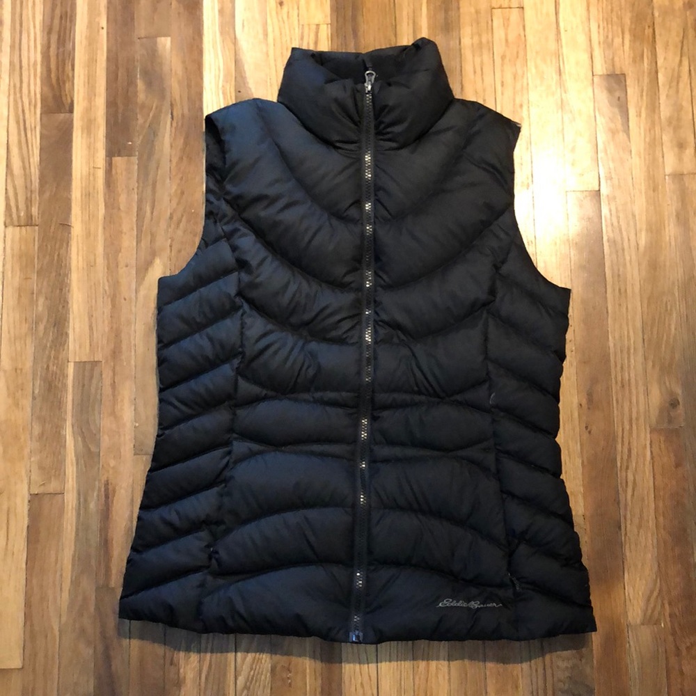 Eddie Bauer 650 down black vest. Women’s size S.
